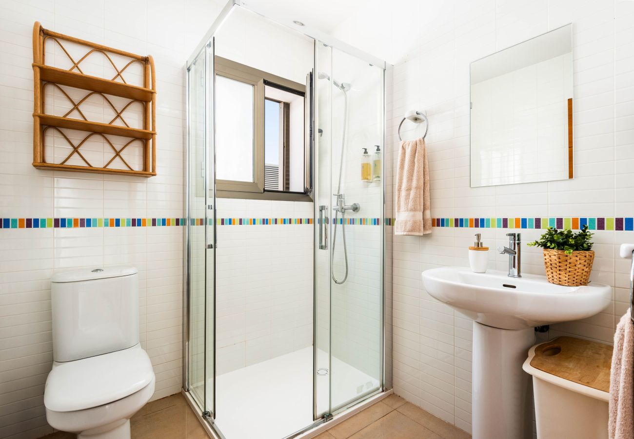 Villa in Cala´n Bosch - Villa Perez