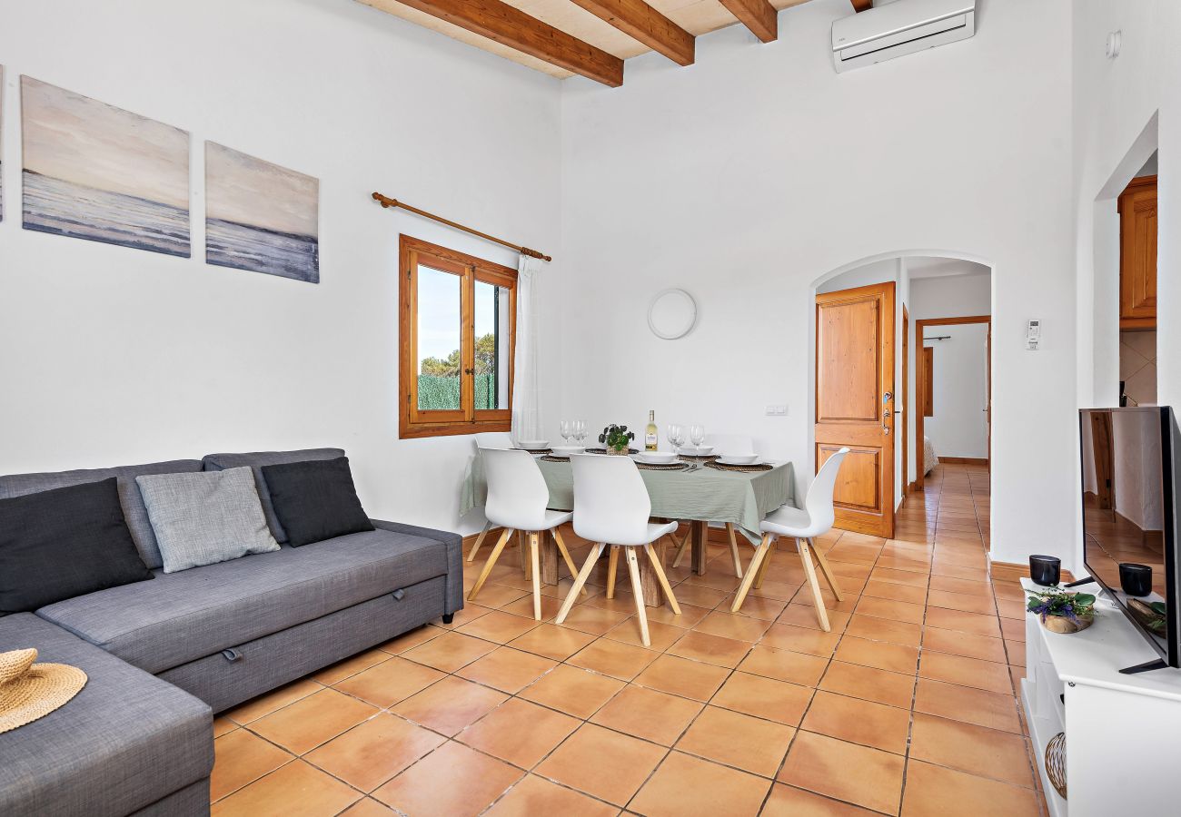 Villa in Cala´n Bosch - Villa Mar