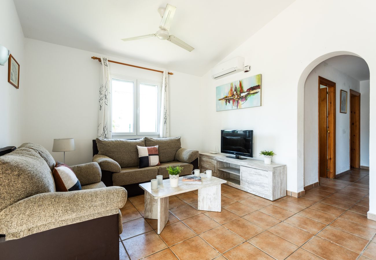 Villa in Cala´n Bosch - Villa Miguel