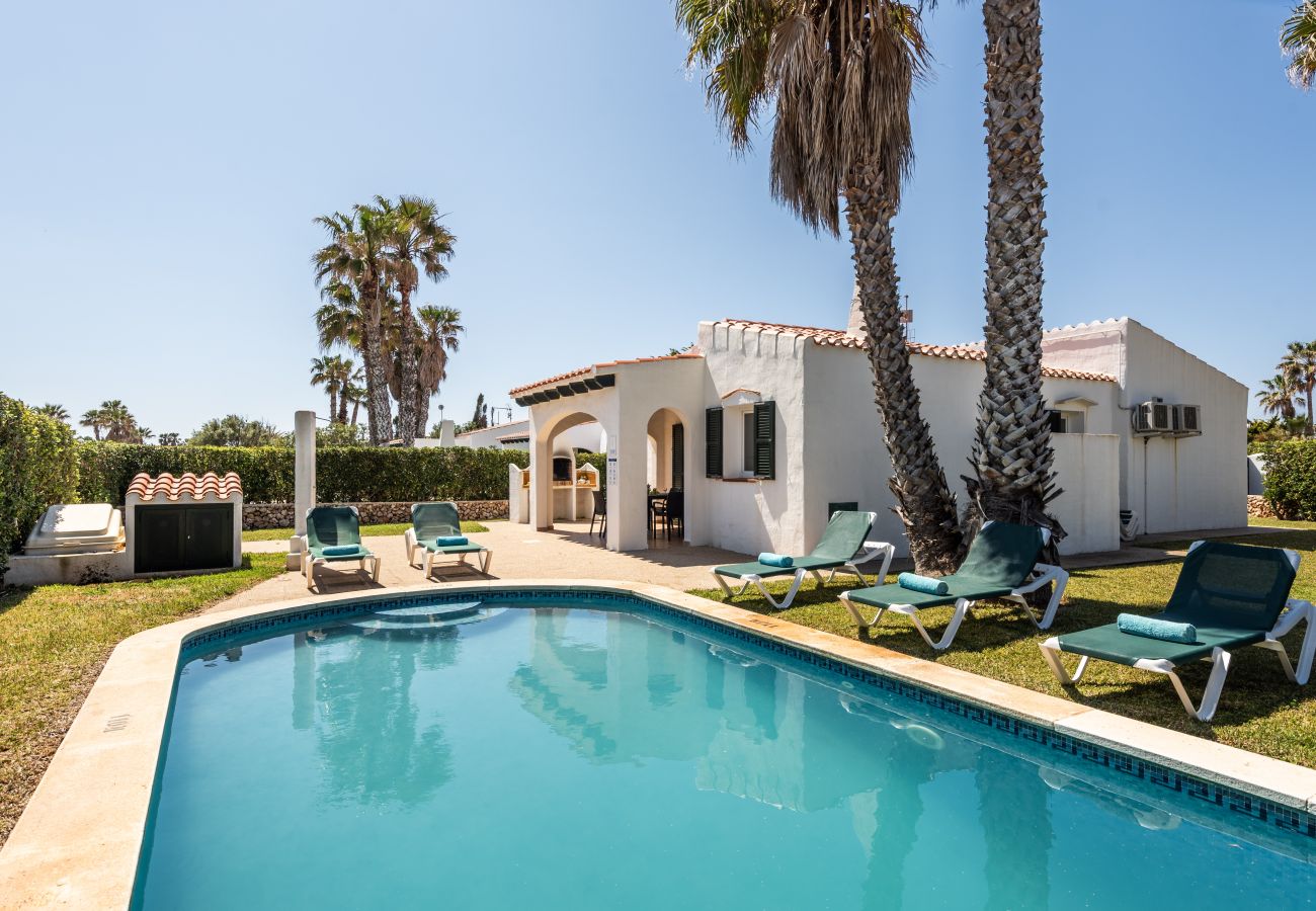 Villa in Cala´n Bosch - Villa Miguel
