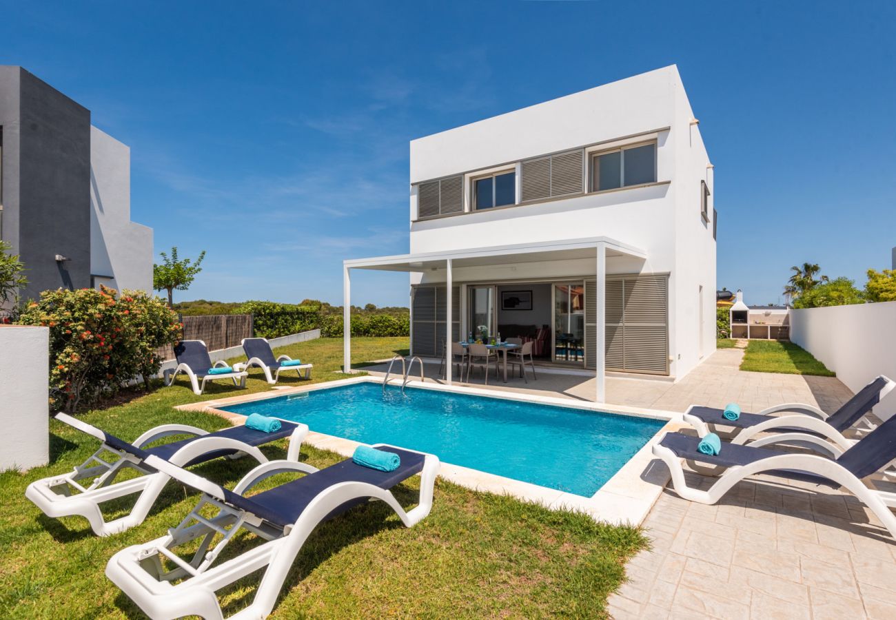 Villa in Cala´n Bosch - Villa 26