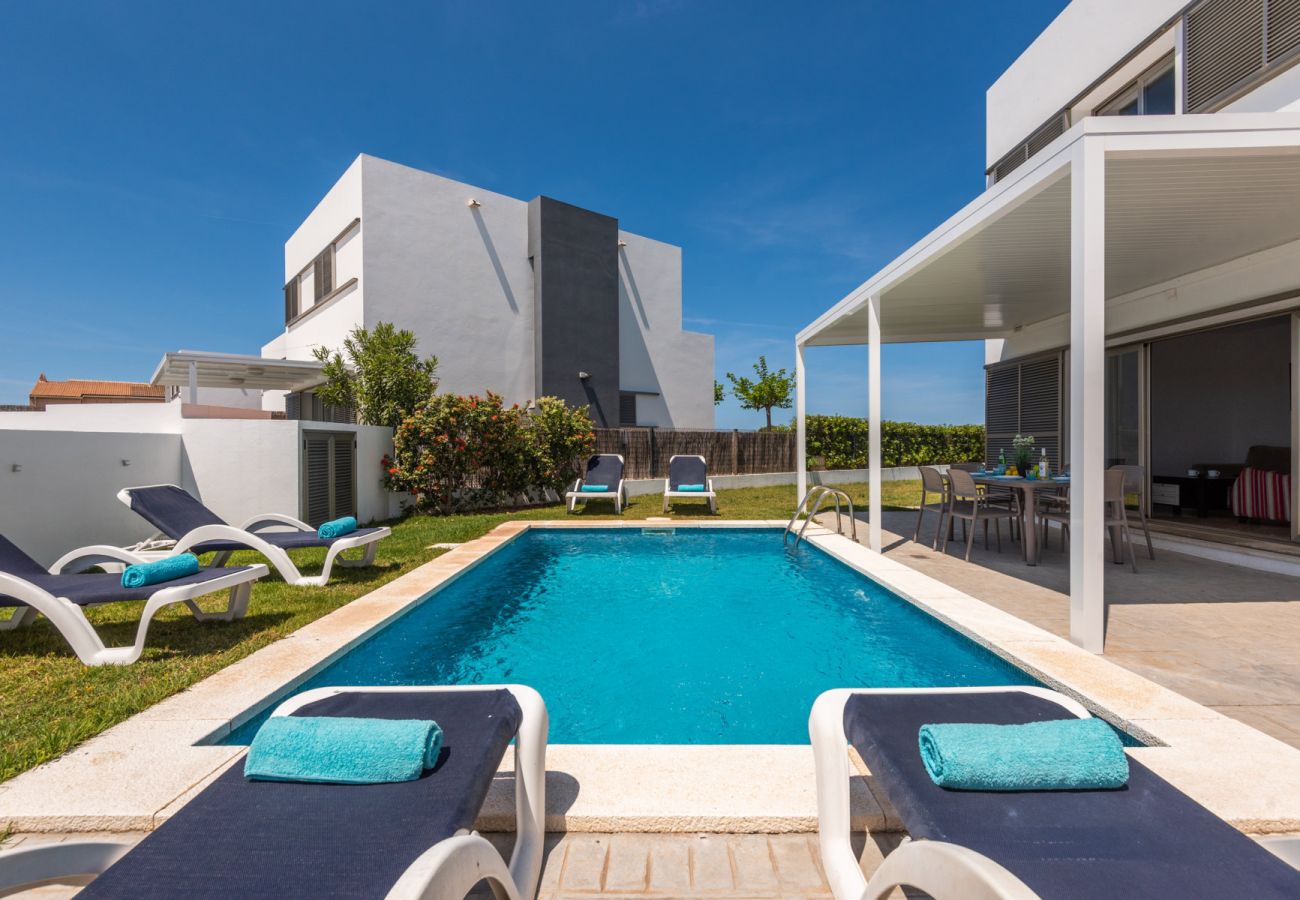 Villa in Cala´n Bosch - Villa 26