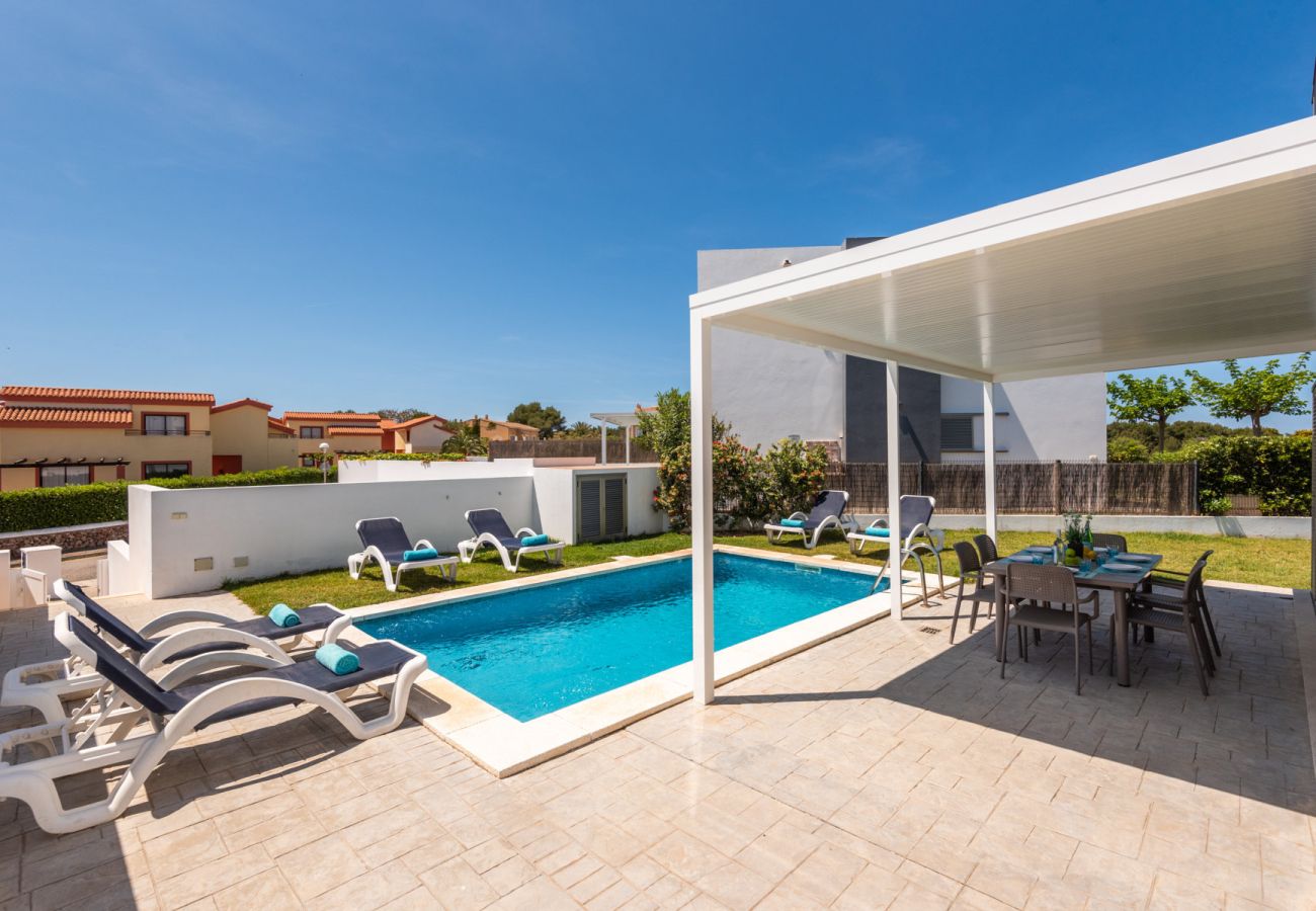 Villa in Cala´n Bosch - Villa 26