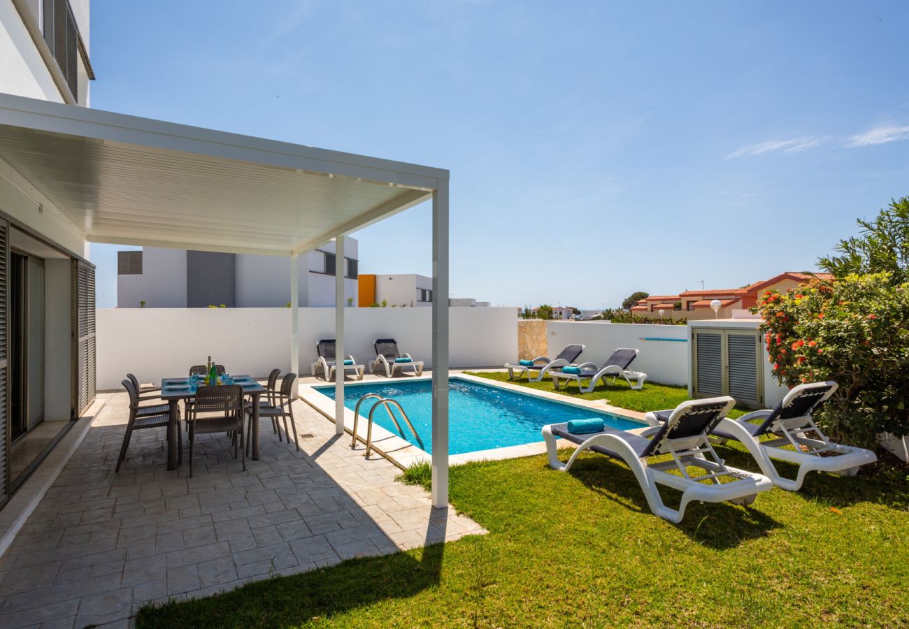 Villa in Cala´n Bosch - Villa 26