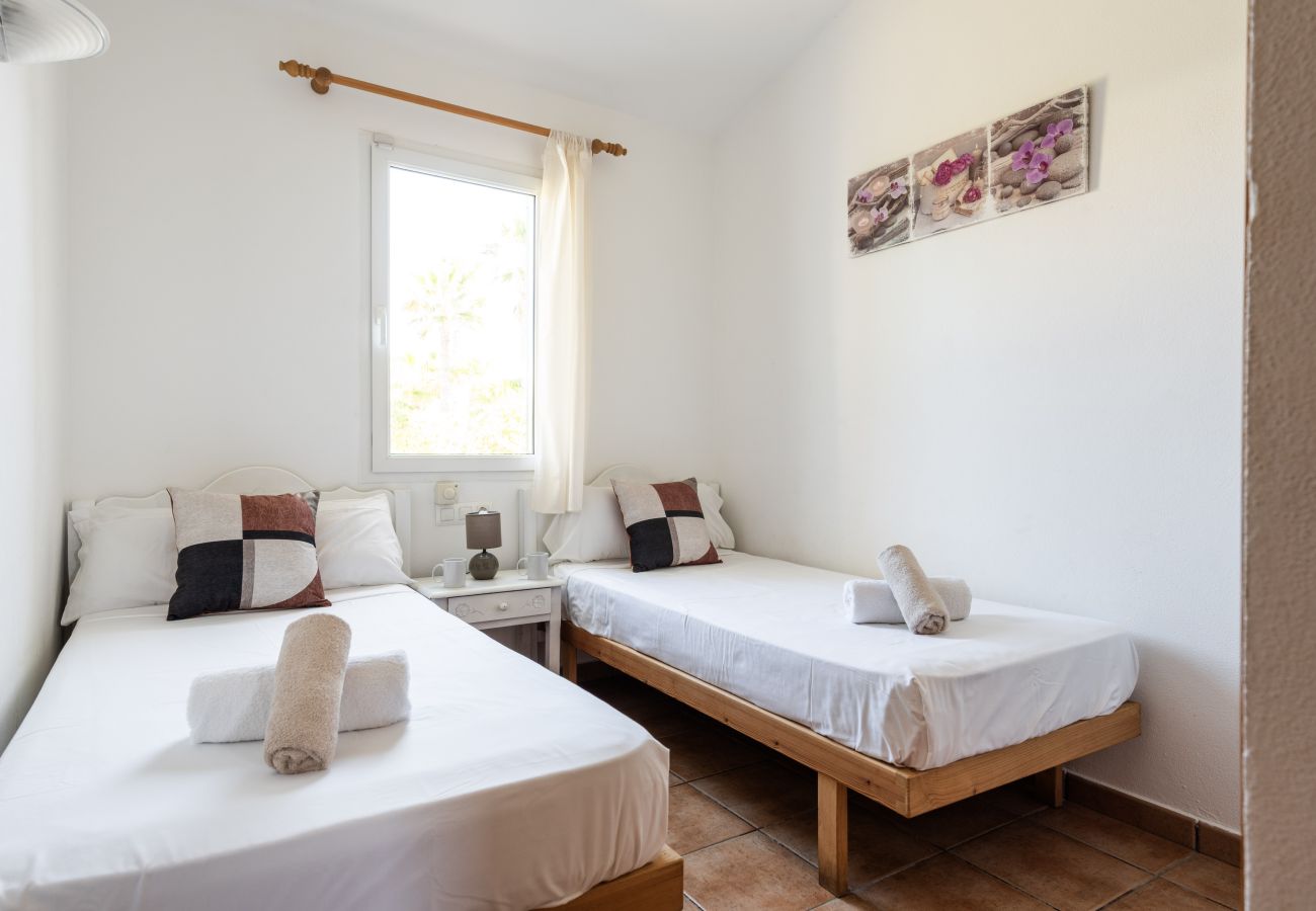Villa à Cala´n Bosch - Villa Miguel