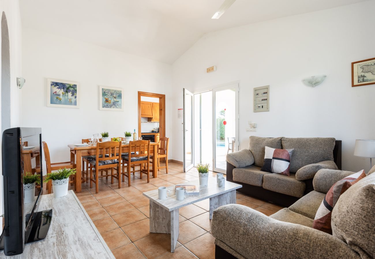 Villa à Cala´n Bosch - Villa Miguel